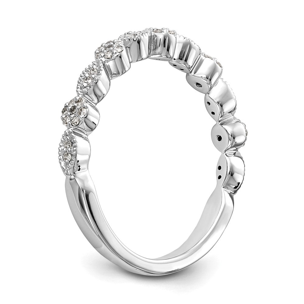 14K White Gold Fancy 1/6 carat Diamond Complete Wedding Band