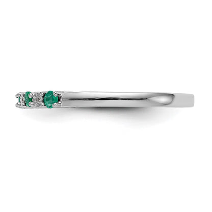 10K White Gold Diamond and Emerald Band