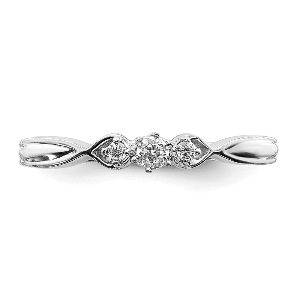 14k White Gold 1/10 carat Lab Grown Diamond VS/SI+ G+ Complete Petite Engagement Ring