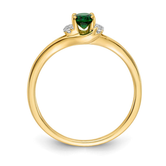 10k 1/15 carat Diamond and 6x4mm Oval Emerald Ring