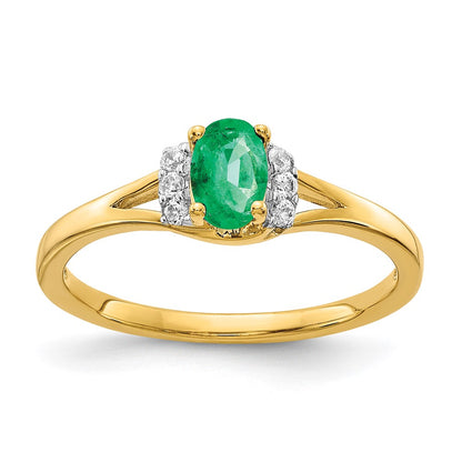10k 1/15 carat Diamond and 6x4mm Oval Emerald Ring
