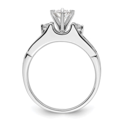 14k White Gold 5/8 carat Lab Grown Diamond VS/SI+ G+ Complete Round Size 6 Engagement Ring