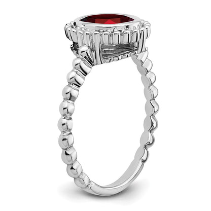 10k White Gold 8x6mm Oval Garnet Ring