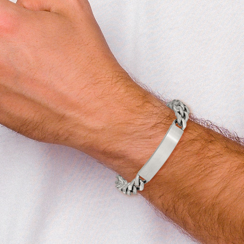 Chisel Stainless Steel Brushed and Polished Curb Link 8.5 inch ID Bracelet