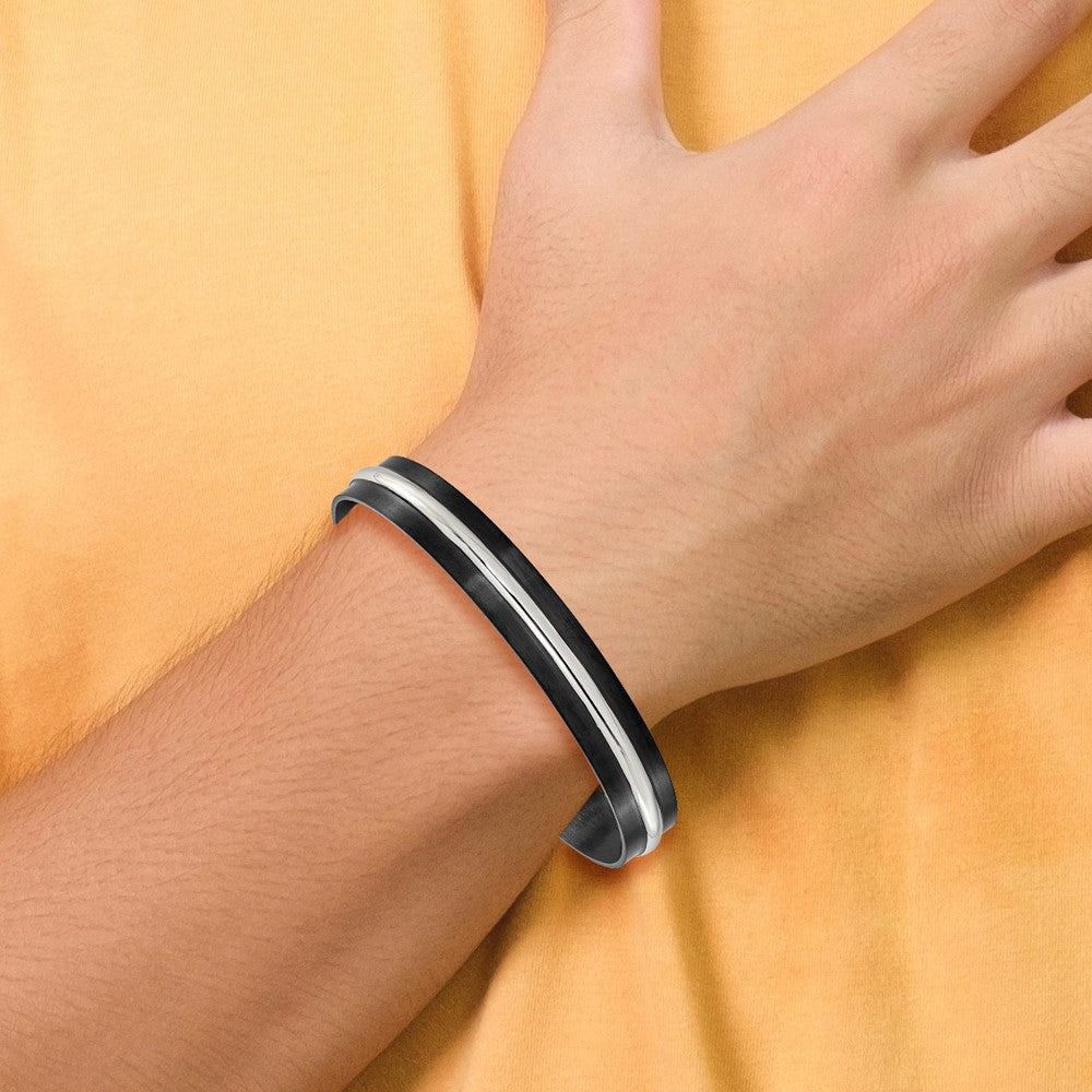 Chisel Stainless Steel Brushed and Polished Black IP-plated 10mm Bangle