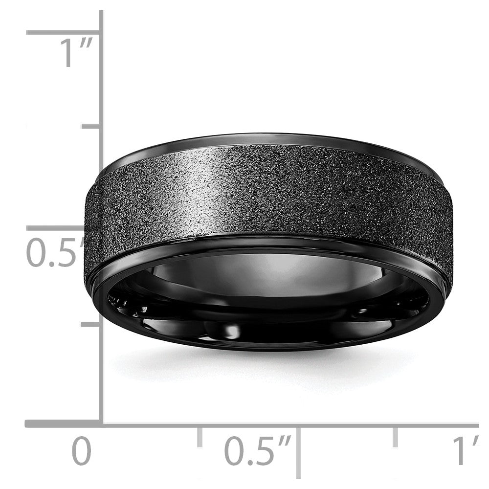 Chisel Titanium Polished Laser-cut Center Black IP-plated 8mm Band
