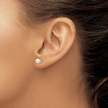 14k White Gold 5mm Round June/Freshwater Cultured Pearl Stud Earrings
