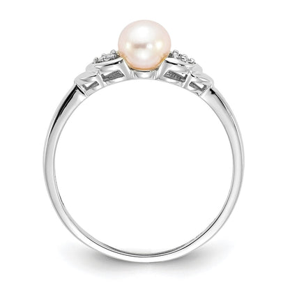 14k White Gold 5mm June/Freshwater Cultured Pearl and Diamond Ring
