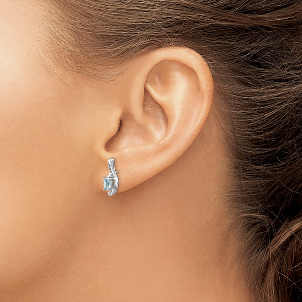 14k White Gold 5x3 Oval March/Aquamarine and Diamond Post Earrings