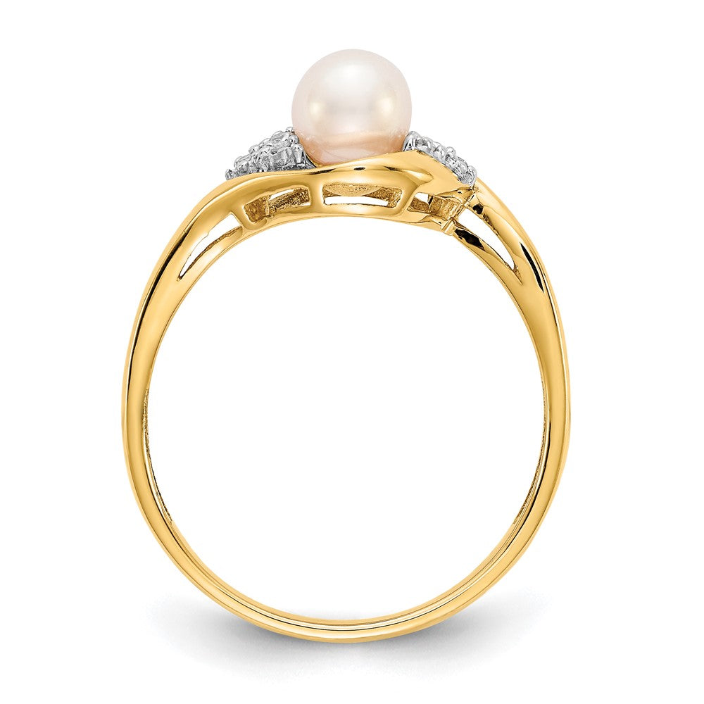 14k 5.5mm June/Freshwater Cultured Pearl and Diamond Ring