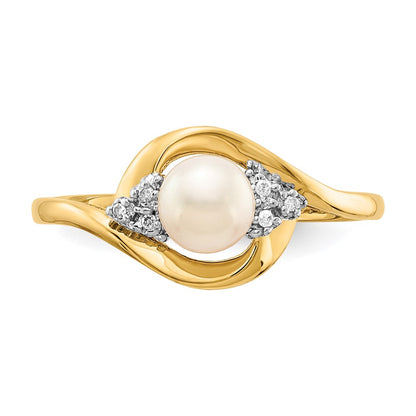 14k 5.5mm June/Freshwater Cultured Pearl and Diamond Ring