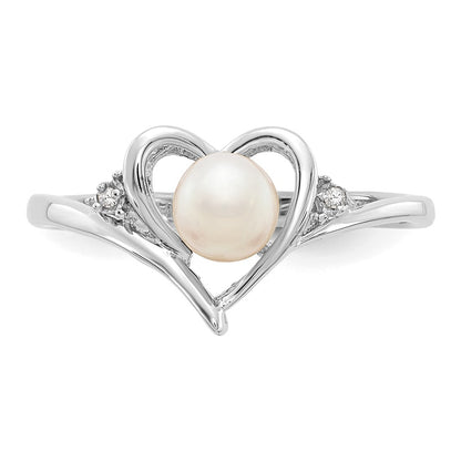 14k White Gold 5.5mm June/Freshwater Cultured Pearl and Diamond Heart Ring